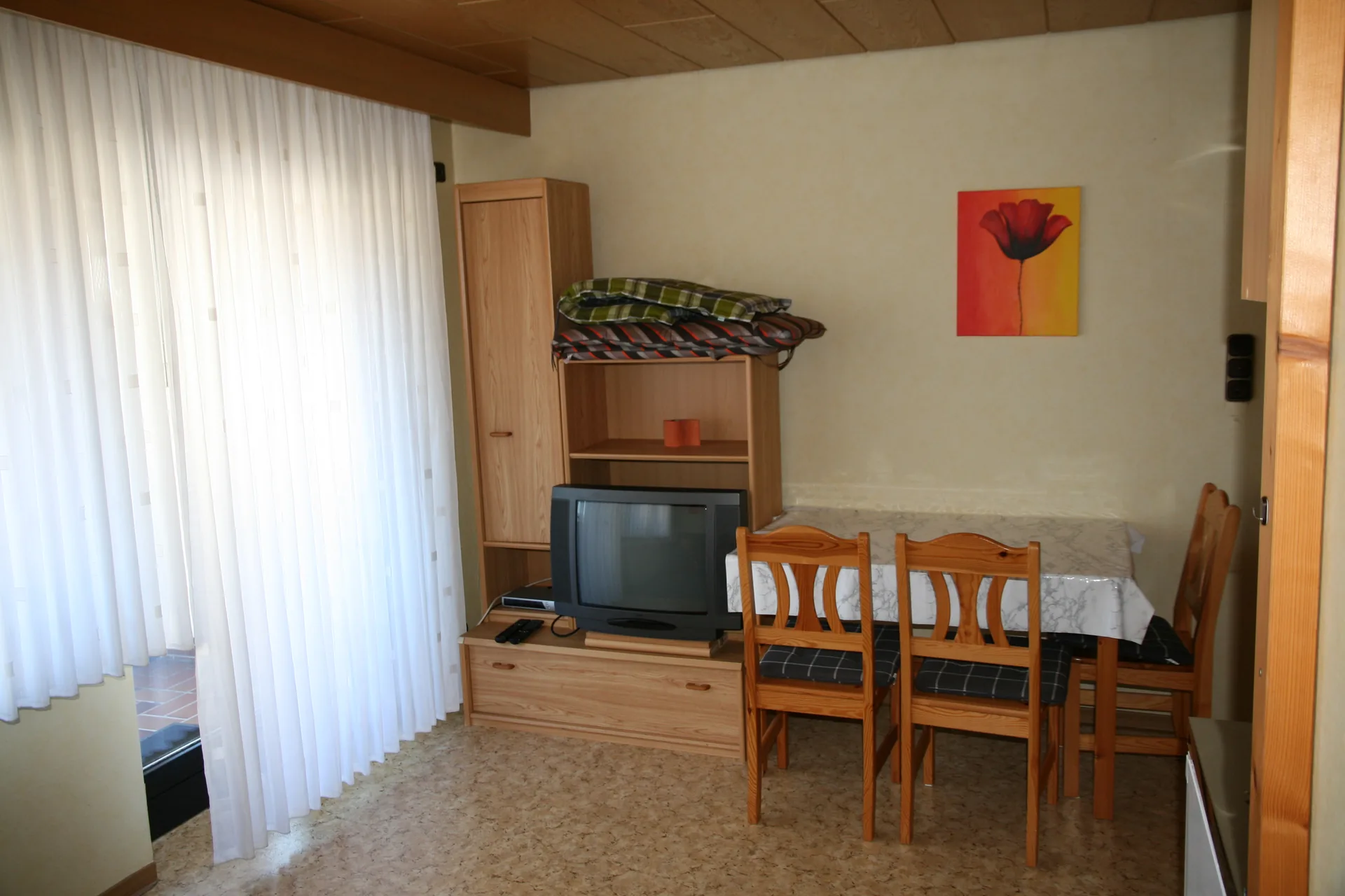 Wohn- und Esszimmer der Ferienwohnung Kunze – Variante für 2 Personen